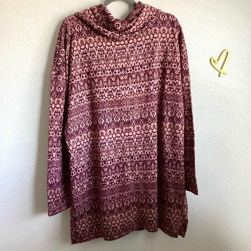 \St. John’s Bay\• Activewear Cowl Neck Pullover - Picture 11 of 14
